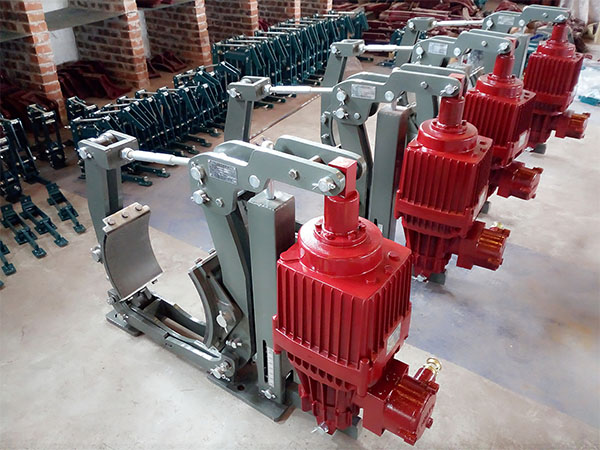 使用行車制動器時(shí)應(yīng)該注意的4點(diǎn)細(xì)節(jié)